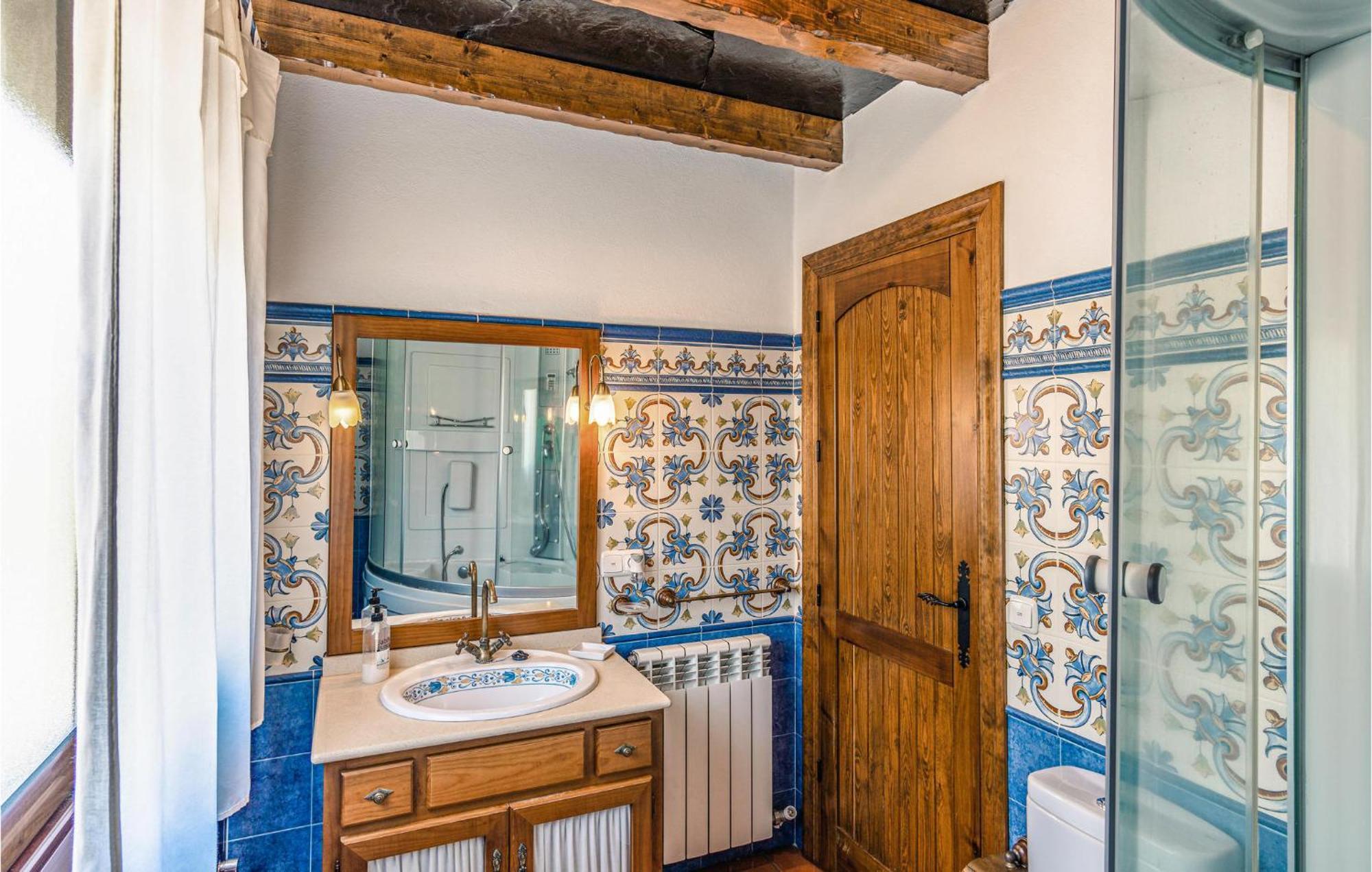 1 Bedroom Lovely Home In Месина-Бомбарон Экстерьер фото