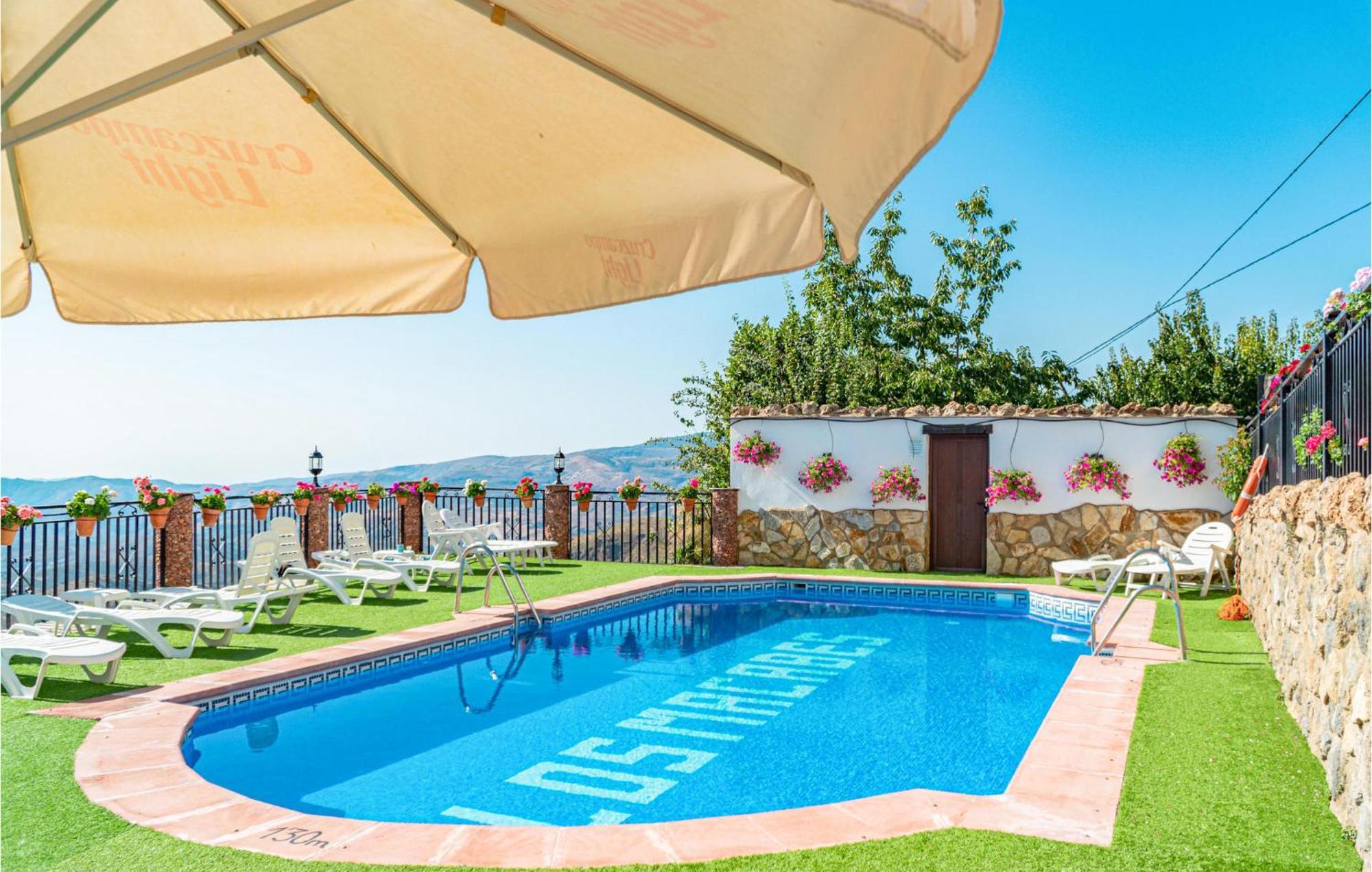 1 Bedroom Lovely Home In Месина-Бомбарон Экстерьер фото
